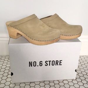 No. 6 Brand Old School Clogs Suede Celery 37